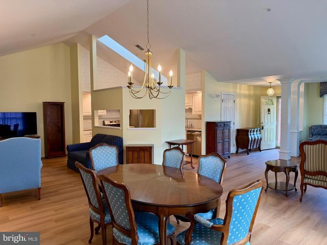 129 CHANTILLY CT, Hagerstown, MD 21740