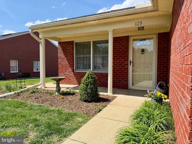 129 CHANTILLY CT, Hagerstown, MD 21740