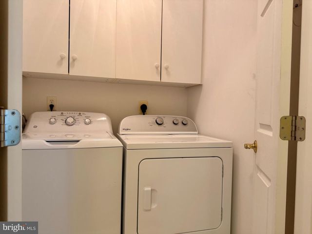 129 CHANTILLY CT, Hagerstown, MD 21740