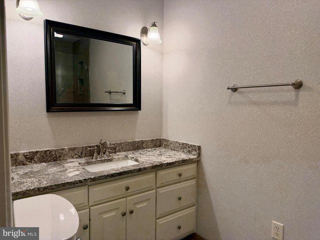 129 CHANTILLY CT, Hagerstown, MD 21740