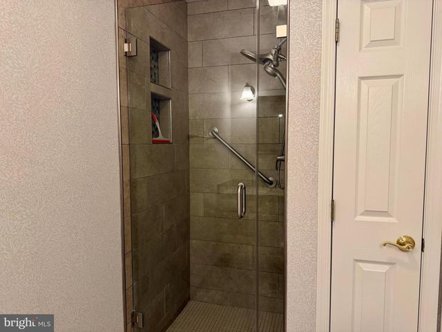 129 CHANTILLY CT, Hagerstown, MD 21740