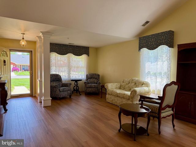 129 CHANTILLY CT, Hagerstown, MD 21740