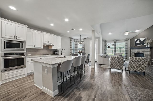 1306 Torrington Lane, Forney, TX 75126