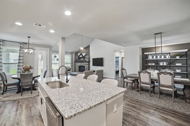 1306 Torrington Lane, Forney, TX 75126