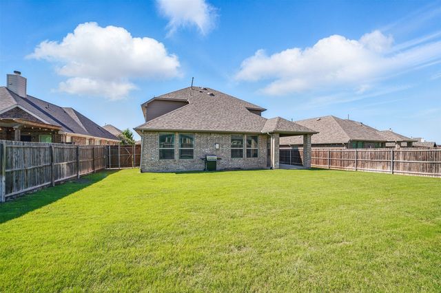 1306 Torrington Lane, Forney, TX 75126