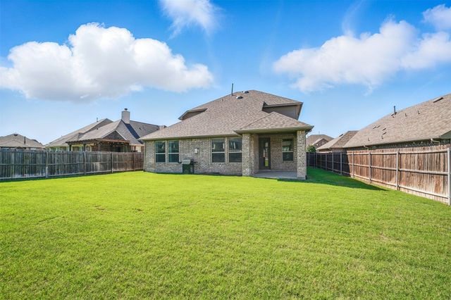 1306 Torrington Lane, Forney, TX 75126