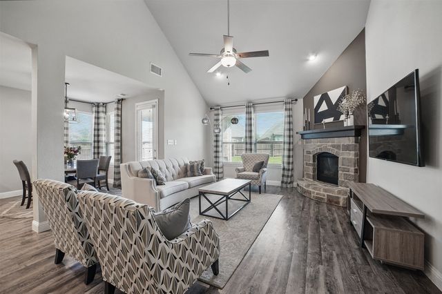 1306 Torrington Lane, Forney, TX 75126