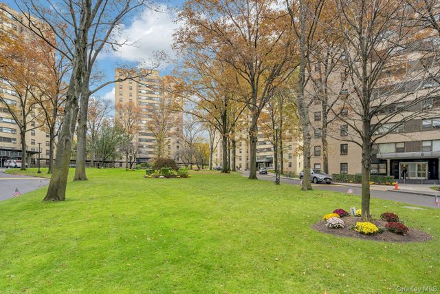 1 Fordham Hill Oval 12C, Bronx, NY 10468
