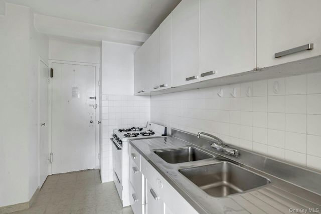 1 Fordham Hill Oval 12C, Bronx, NY 10468