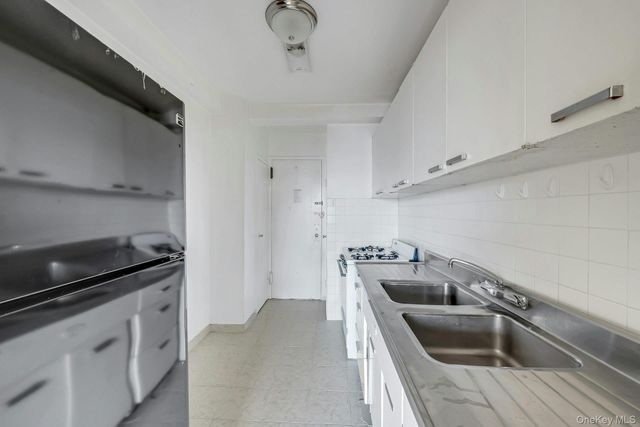 1 Fordham Hill Oval 12C, Bronx, NY 10468