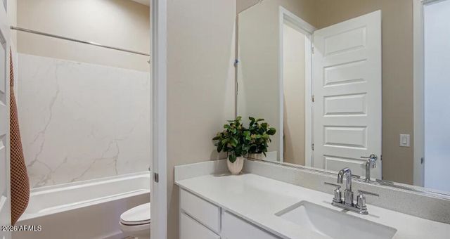 2123 W Rutledge Avenue, Apache Junction, AZ 85120