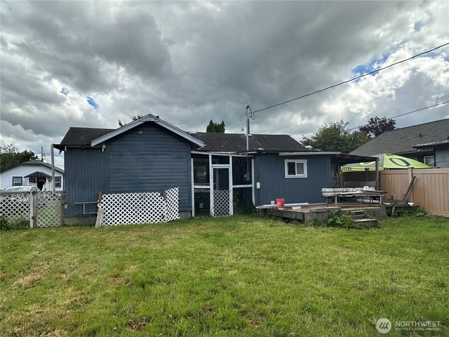 3102 Garfield Street, Longview, WA 98632