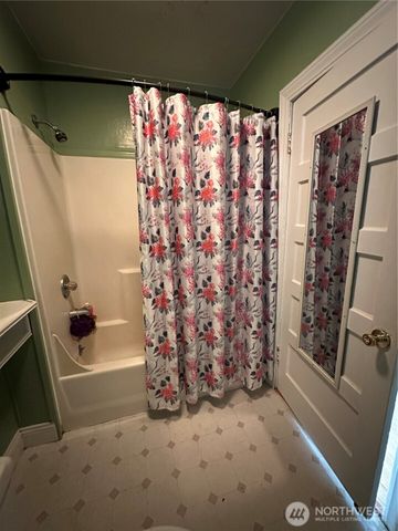 3102 Garfield Street, Longview, WA 98632