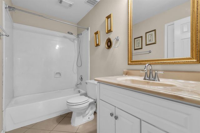 10906 Cayman Mist Drive, Houston, TX 77075