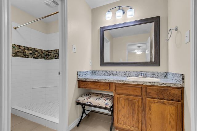 10906 Cayman Mist Drive, Houston, TX 77075