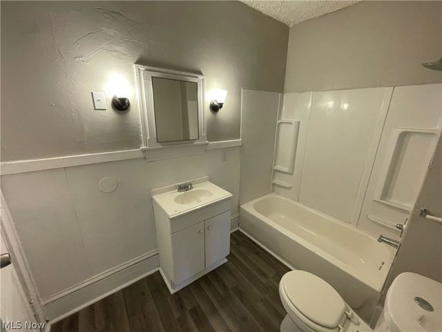 866 Beardsley Street 2, Akron, OH 44311