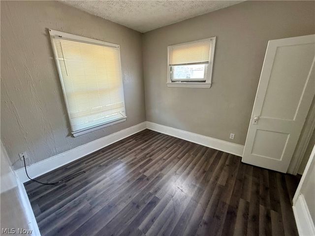 866 Beardsley Street 2, Akron, OH 44311
