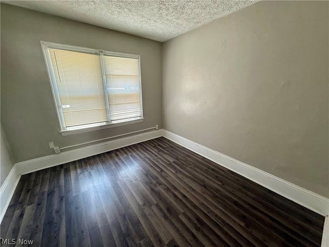 866 Beardsley Street 2, Akron, OH 44311