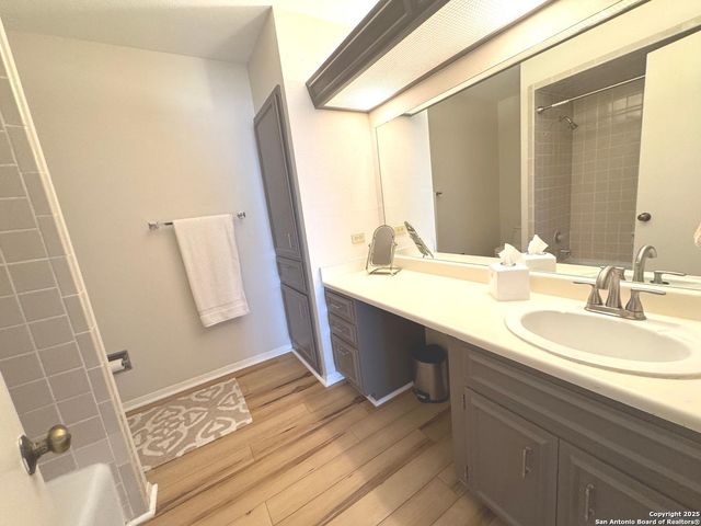 7500 Callaghan Rd Apt 254, San Antonio, TX 78229