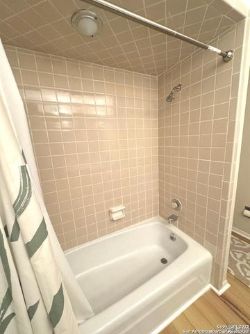 7500 Callaghan Rd Apt 254, San Antonio, TX 78229