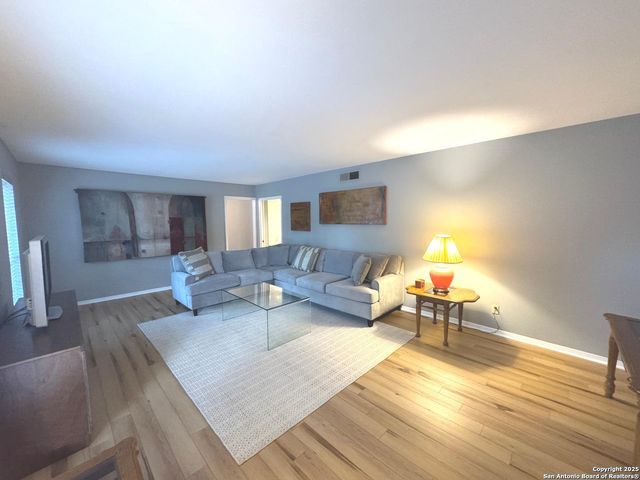 7500 Callaghan Rd Apt 254, San Antonio, TX 78229