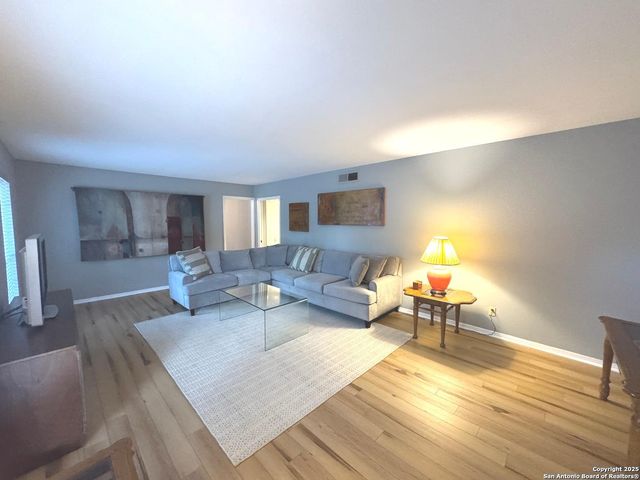 7500 Callaghan Rd Apt 254, San Antonio, TX 78229