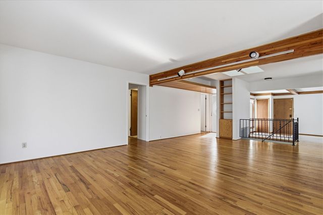 1510 Barnard Road, Ann Arbor, MI 48103