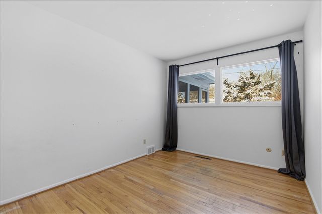 1510 Barnard Road, Ann Arbor, MI 48103