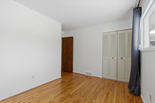 1510 Barnard Road, Ann Arbor, MI 48103