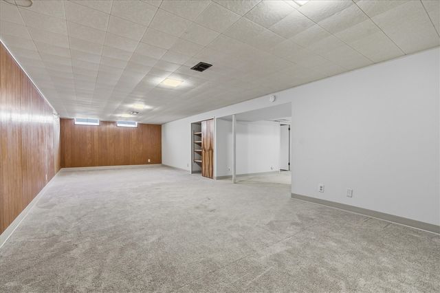 1510 Barnard Road, Ann Arbor, MI 48103