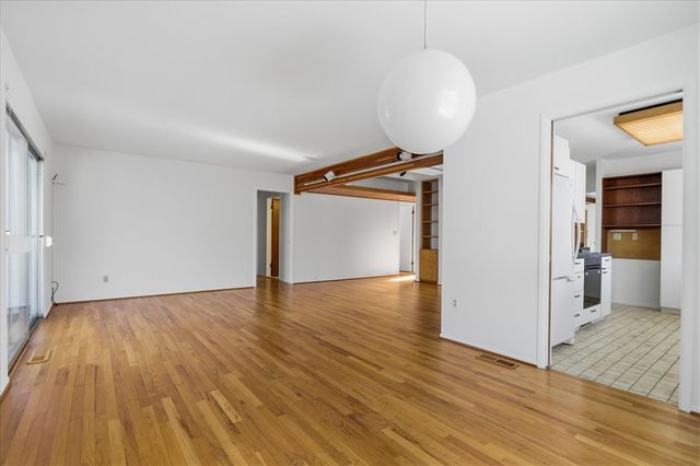 1510 Barnard Road, Ann Arbor, MI 48103