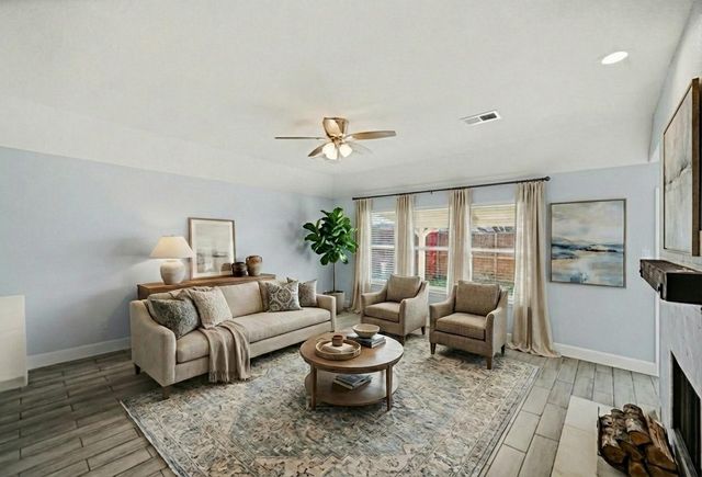 3116 Creek Bank Lane, Pearland, TX 77581