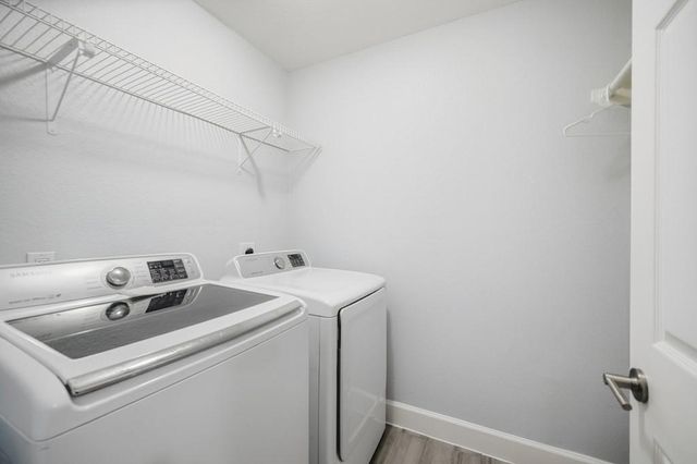 3116 Creek Bank Lane, Pearland, TX 77581