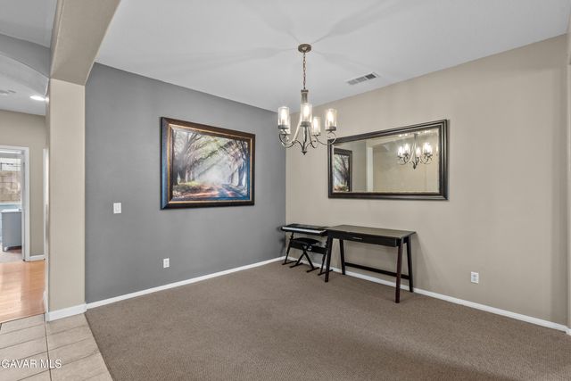 39926 Meadowcrest Way, Palmdale, CA 93551