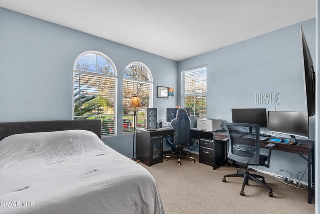 39926 Meadowcrest Way, Palmdale, CA 93551