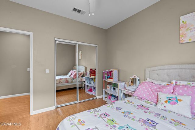 39926 Meadowcrest Way, Palmdale, CA 93551