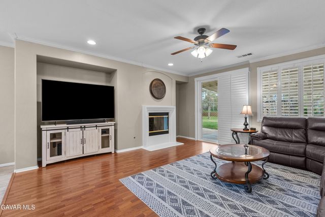 39926 Meadowcrest Way, Palmdale, CA 93551