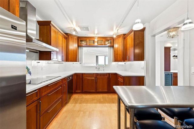 1900 E Girard Place 1007, Englewood, CO 80113