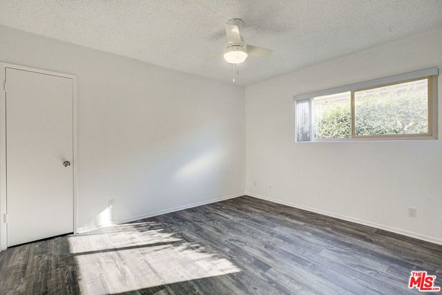 2230 S Redondo Boulevard, Los Angeles, CA 90016