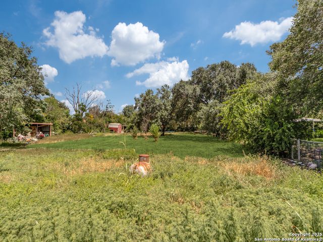 8245 Eckhert, San Antonio, TX 78240