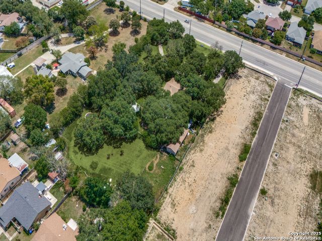 8245 Eckhert, San Antonio, TX 78240