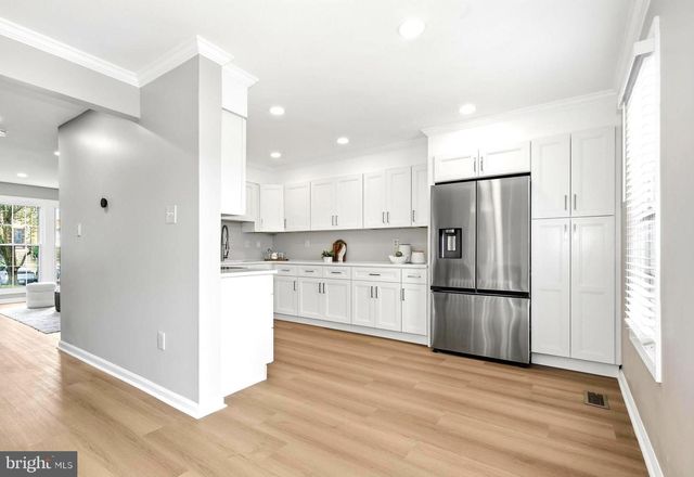 9 BRANTWOOD CT, Nottingham, MD 21236