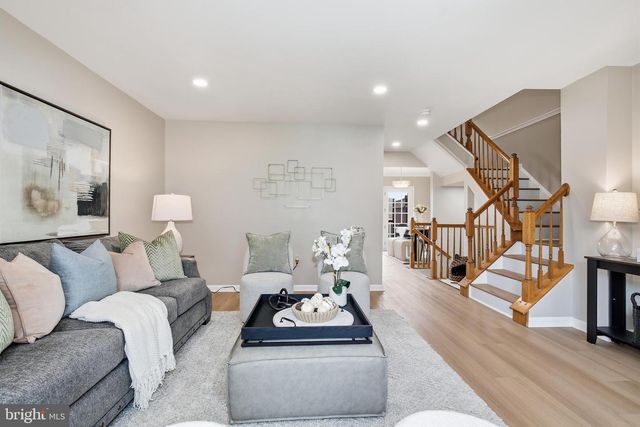 9 BRANTWOOD CT, Nottingham, MD 21236