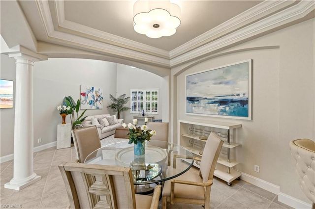 5686 Lago Villaggio WAY, Naples, FL 34104