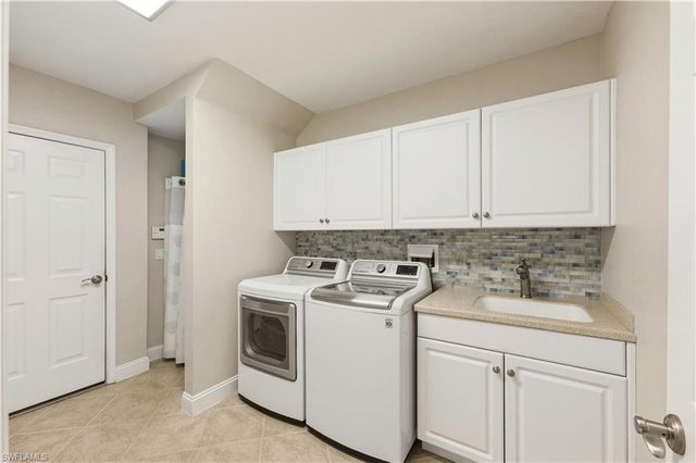 5686 Lago Villaggio WAY, Naples, FL 34104