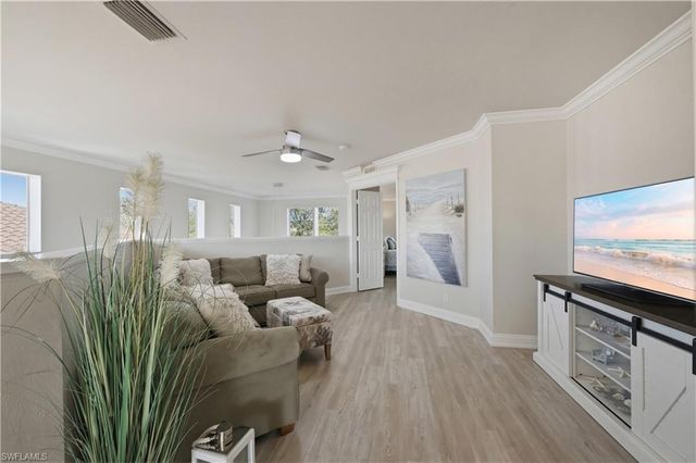 5686 Lago Villaggio WAY, Naples, FL 34104