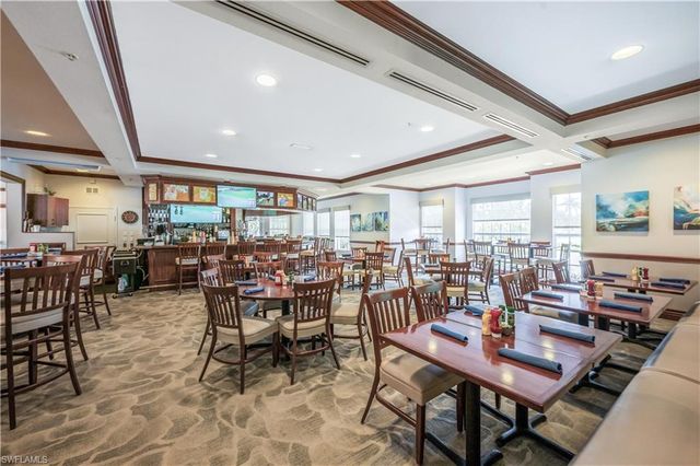 5686 Lago Villaggio WAY, Naples, FL 34104