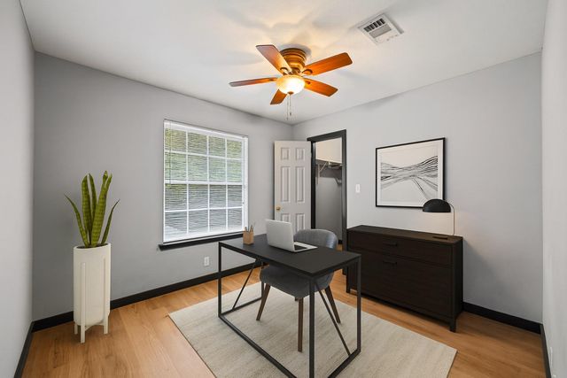 903 Lipan TRL, Austin, TX 78733