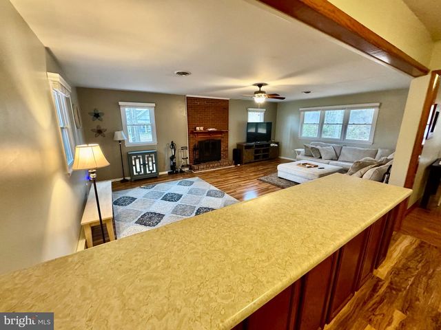 213 CLEVENGER RD, Grasonville, MD 21638