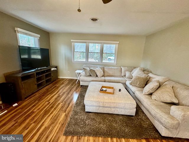 213 CLEVENGER RD, Grasonville, MD 21638